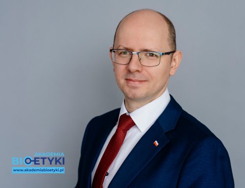 Prof. Błażej Kmieciak: Obniżmy do 13 roku życia wiek współdecydowania dzieci w sprawie wyrażenia zgody na udzielenie świadczeń zdrowotnych